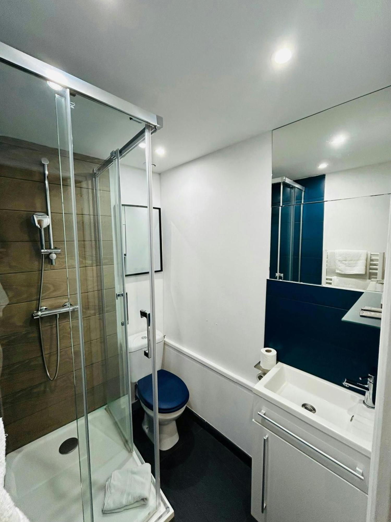 Le Champagne Coquebert Centre-Ville แร็งส์ ภายนอก รูปภาพ
